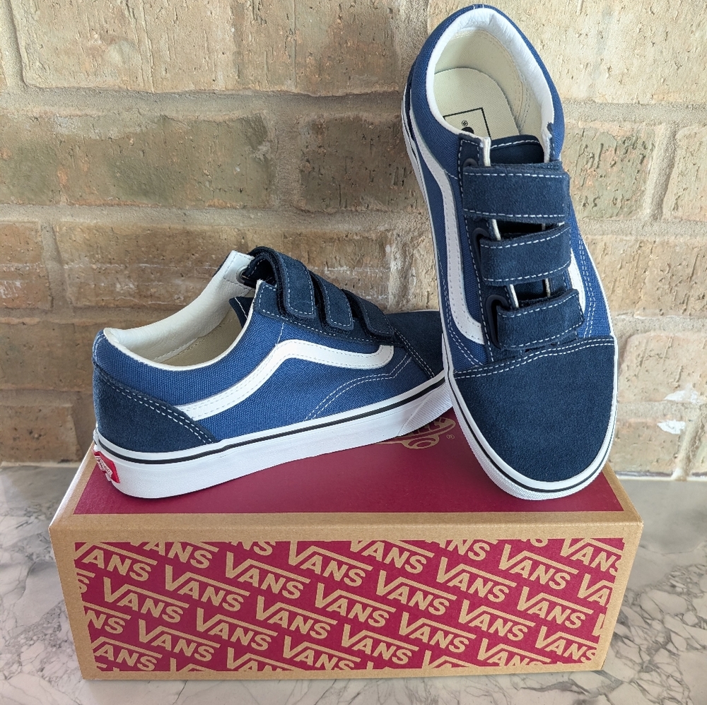 Vans Unisex Blue Sneakers